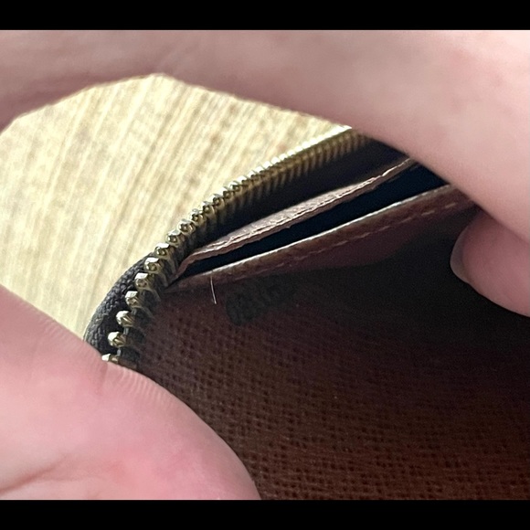 Zippy LV wallet - Picture 7 of 8